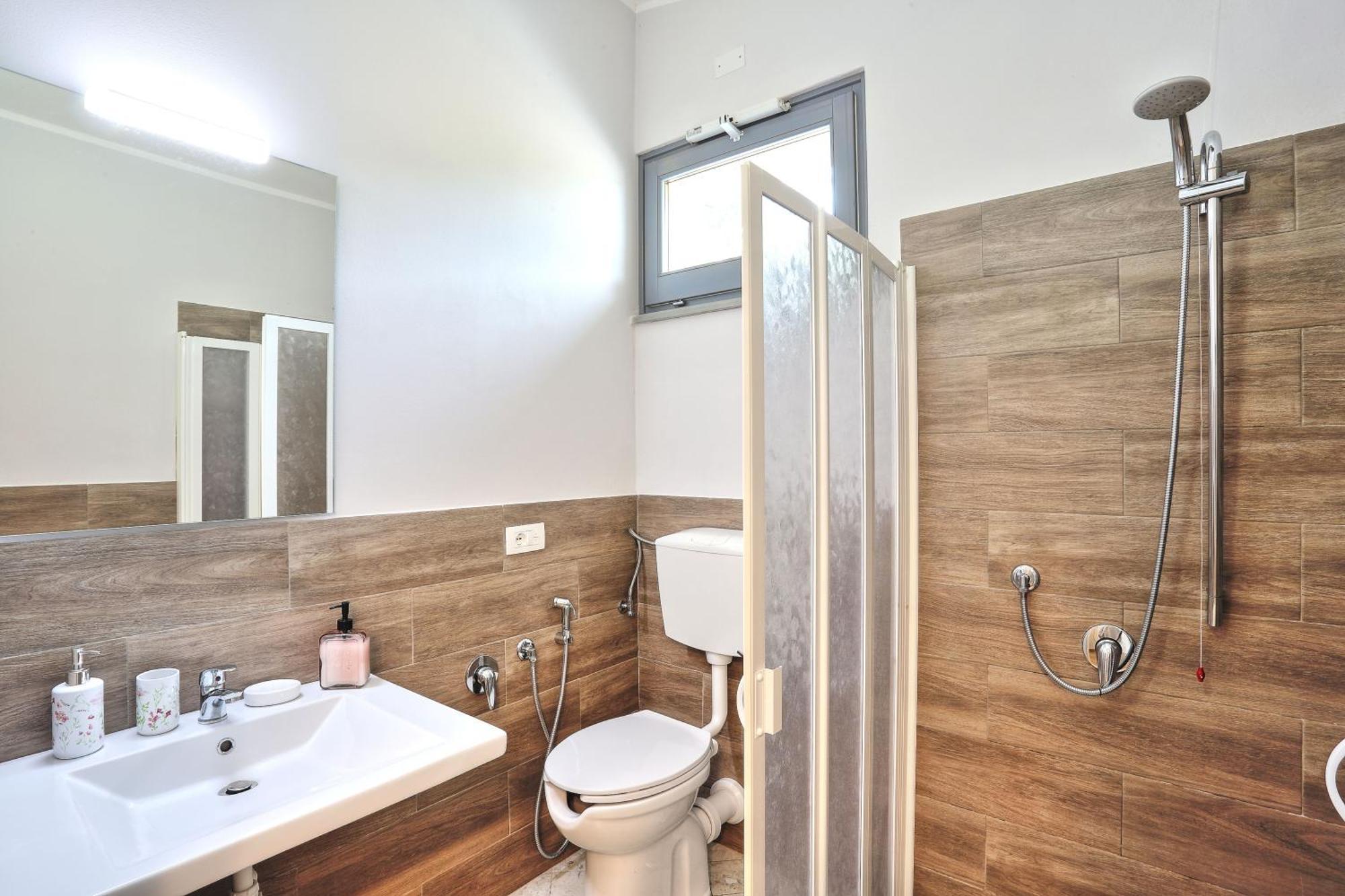 Baciano Azienda Agrituristico Venatoria Capolona Luaran gambar